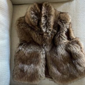 Faux Fur POLO vest.